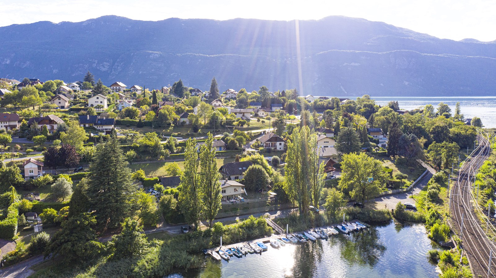 Petit port lac du bourget